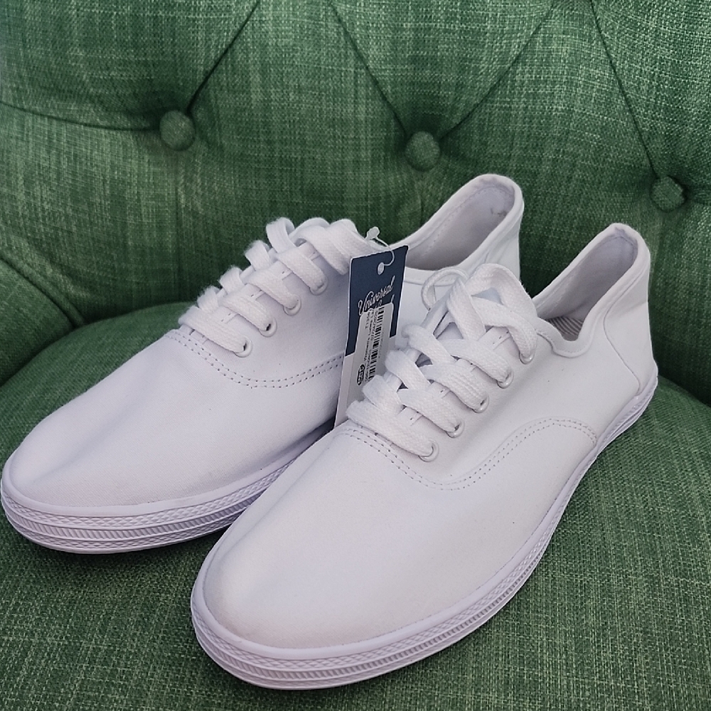 Classic White Mens Sneakers